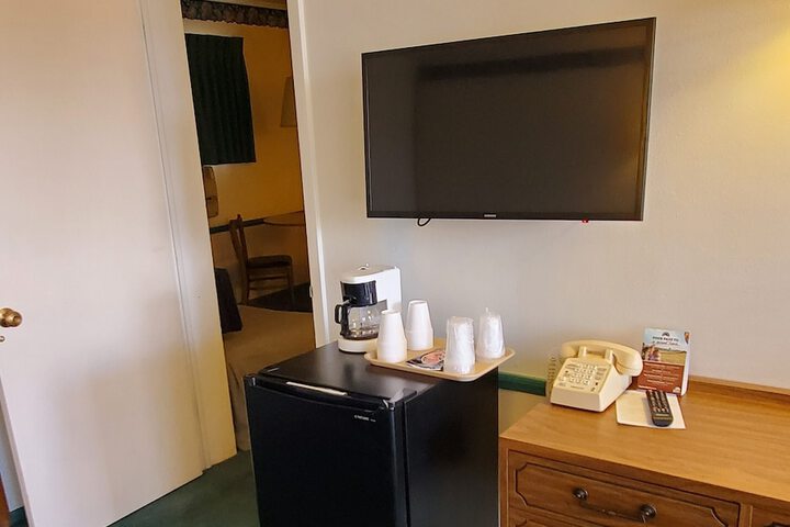 Room 48 of 51