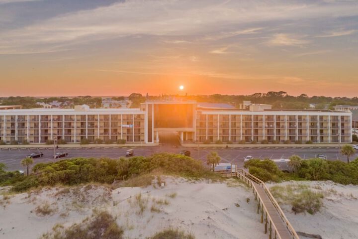 Hotel Tybee