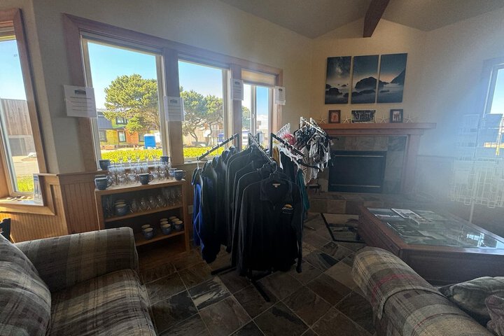 Gift Shop 222 of 233