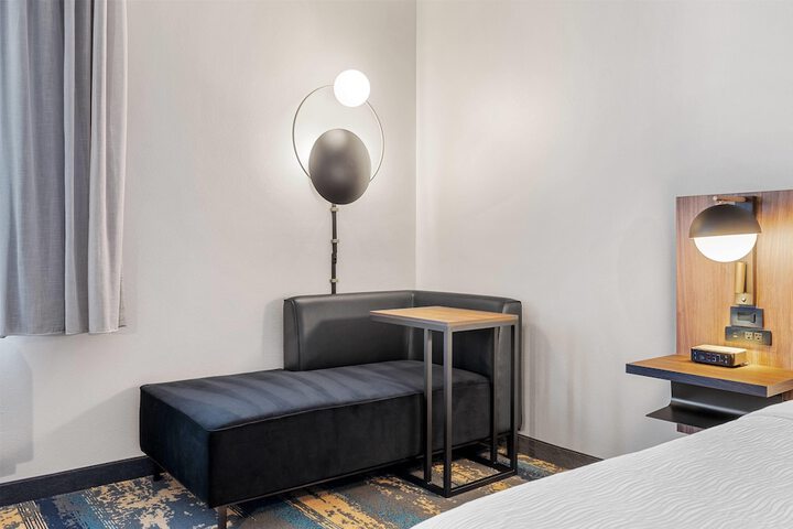 La Quinta Inn & Suites by Wyndham La Habra