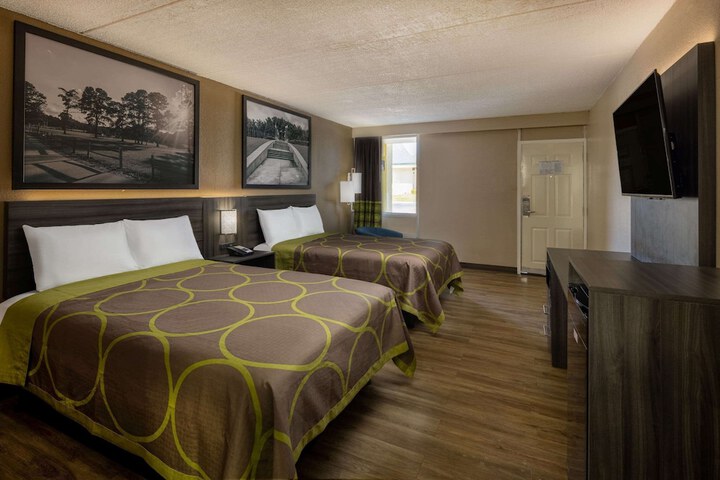 Room 19 of 26
