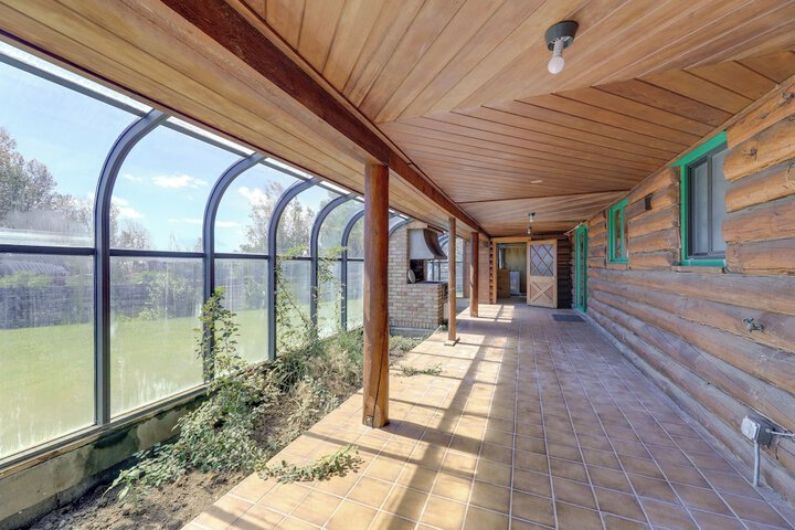 Spacious Pinedale Home w / Mountain Range View