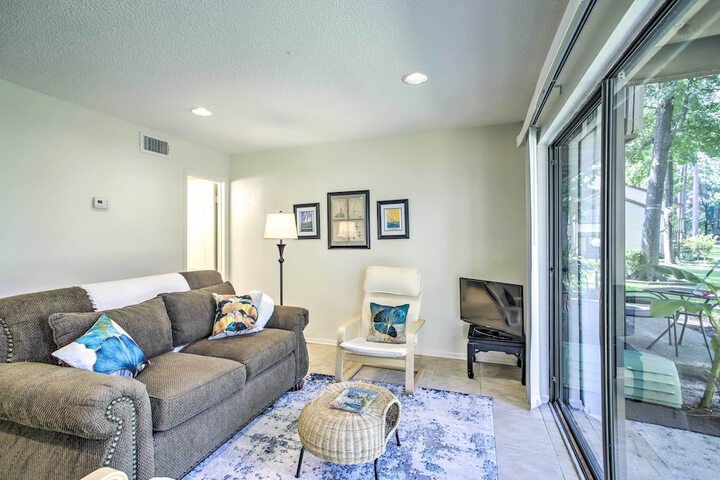 Walden Golf Course Condo Near Lake Conroe!