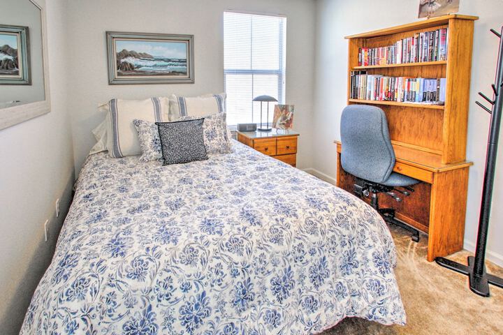 Serene Bungalow-style Home in Point Reyes Station!