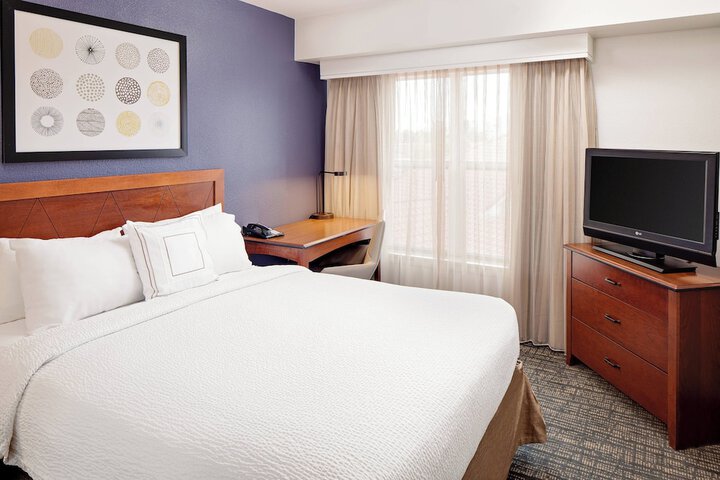 Room 7 of 26
