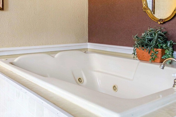 Clarion Inn Strasburg - Lancaster