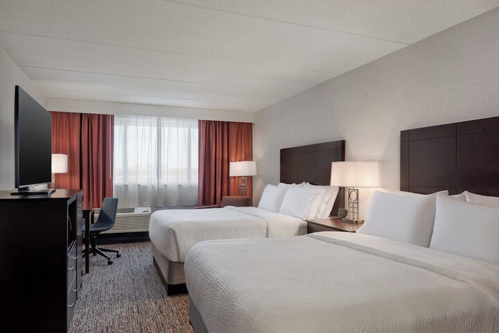 Garner Hotel Wadsworth by IHG