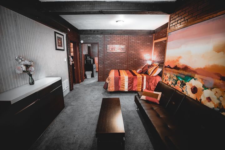 Gateway Inn