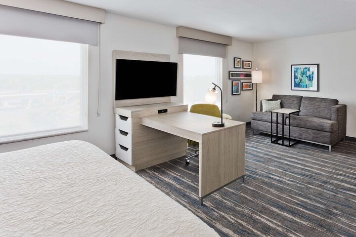 Room 12 of 36