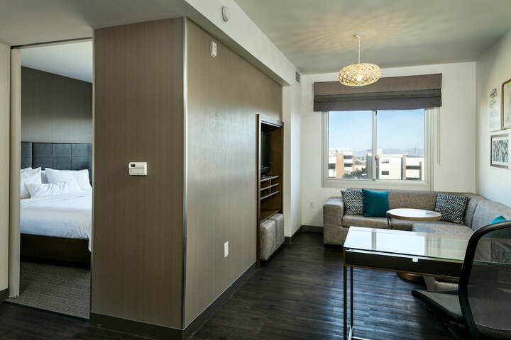 Room 13 of 29
