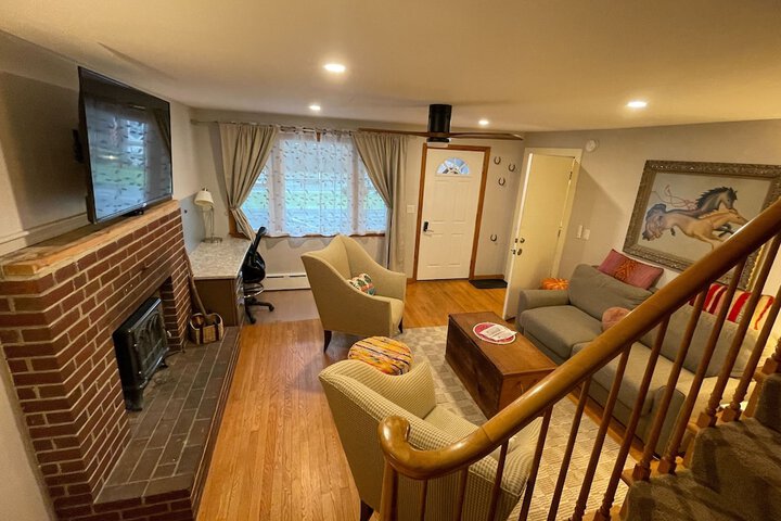 Room 25 of 41