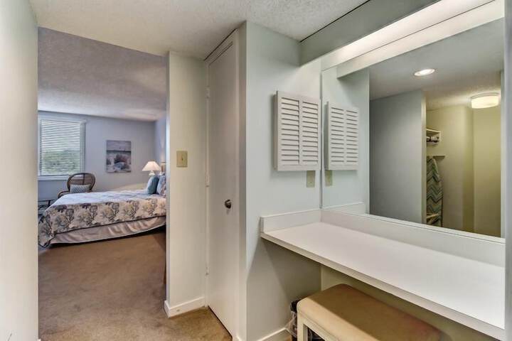 Room 17 of 41