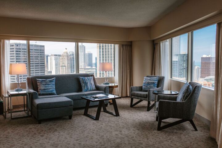 Room 50 of 98