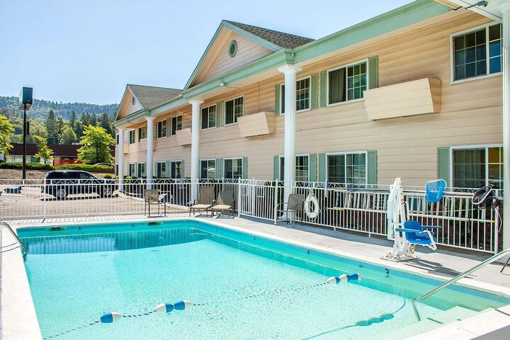Pool 5 of 27