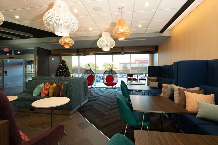 Tru by Hilton The Colony Dallas