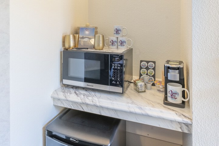 Room 15 of 22