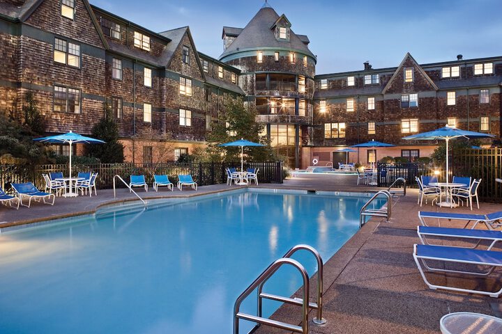 Hotel 4 of 60