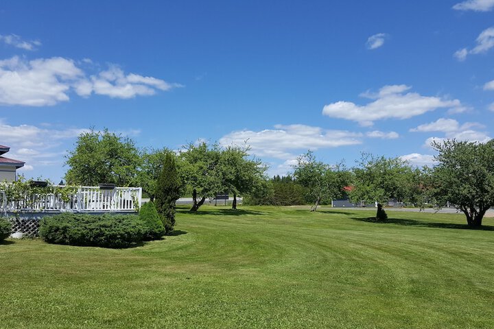 Property Grounds 47 of 54