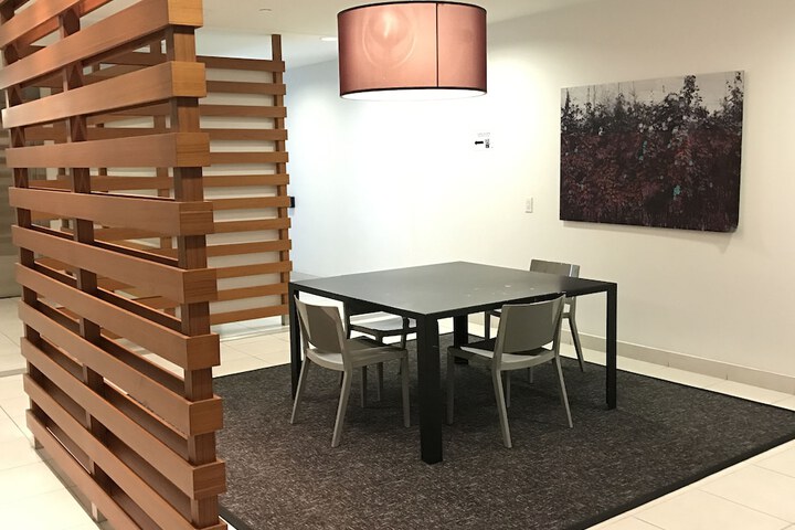 Room 10 of 41