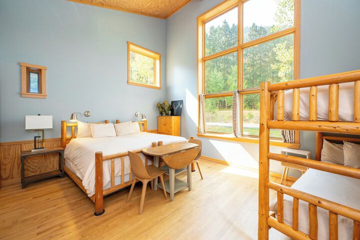 Sleeping Lady Mountain Resort & Spa
