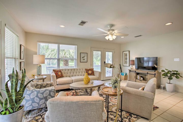 the Palm Bay St. Louis Home - Walk to Beach!