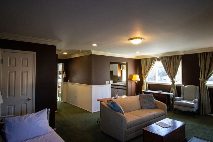 Room 40 of 81