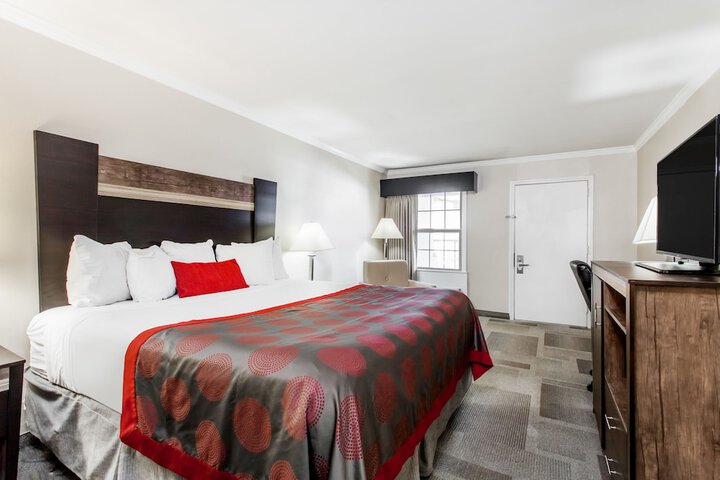 Room 21 of 30