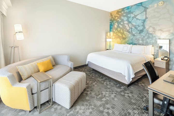 Room 16 of 25