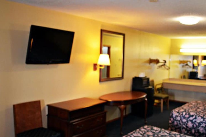 Room 10 of 47