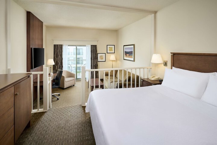 Best Western Plus Lamplighter Inn & Conference Centre