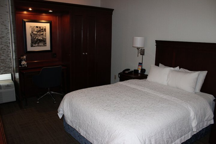 Room 29 of 52