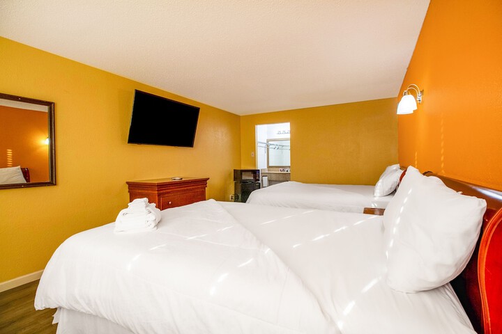 Room 19 of 46