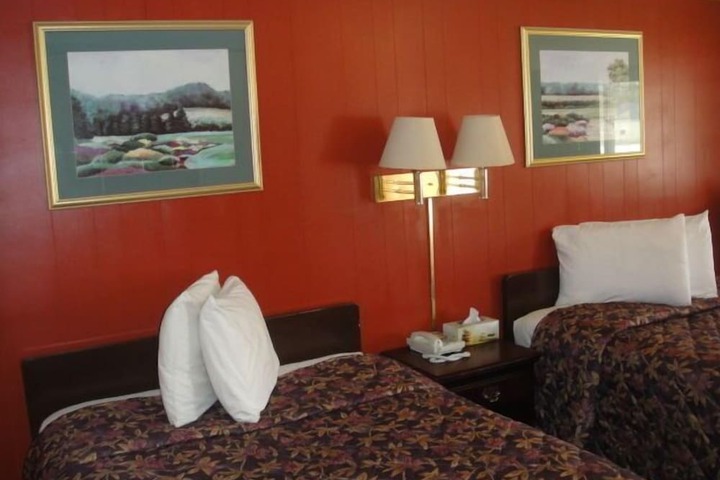 Room 15 of 20