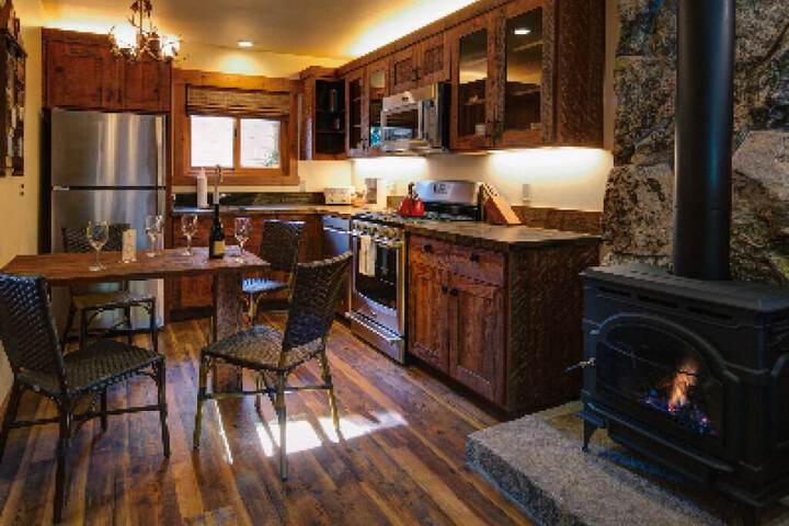 Cedar Glen Lodge