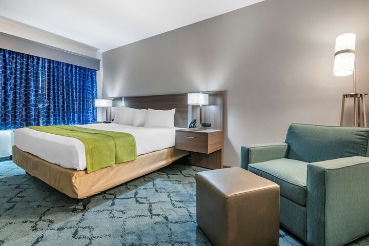 Room 19 of 29