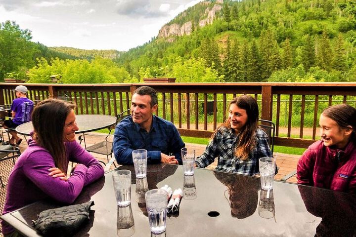 Spearfish Canyon Lodge