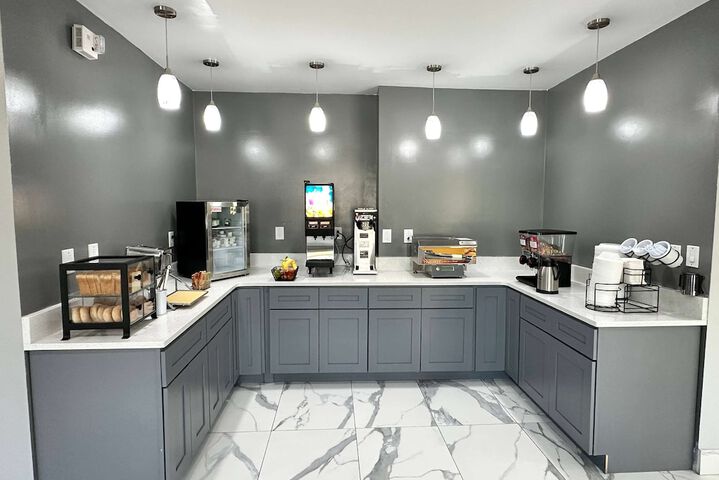 Breakfast/Coffee Service 20 of 20