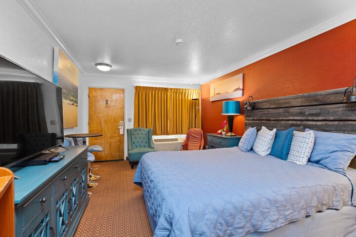 Room 33 of 58