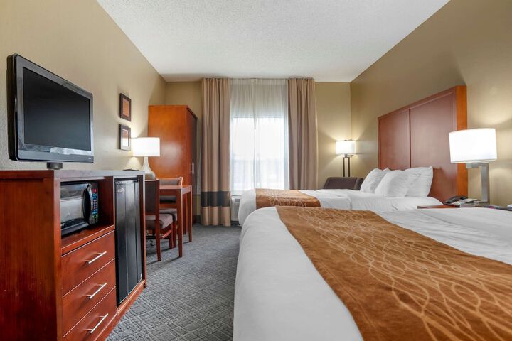 Room 32 of 58