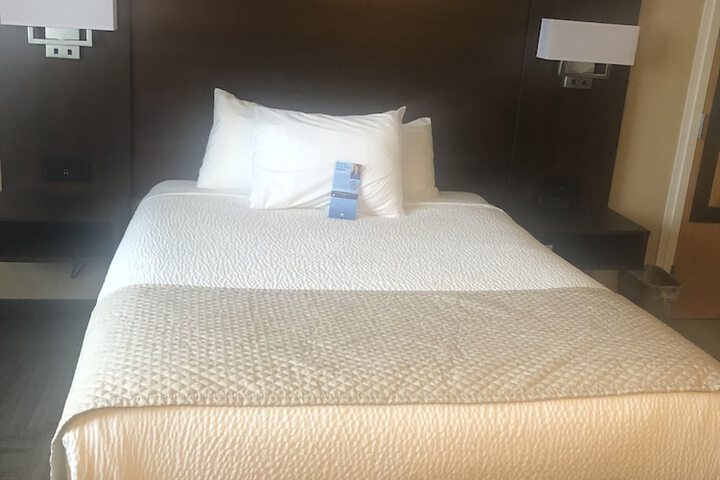 Room 22 of 49