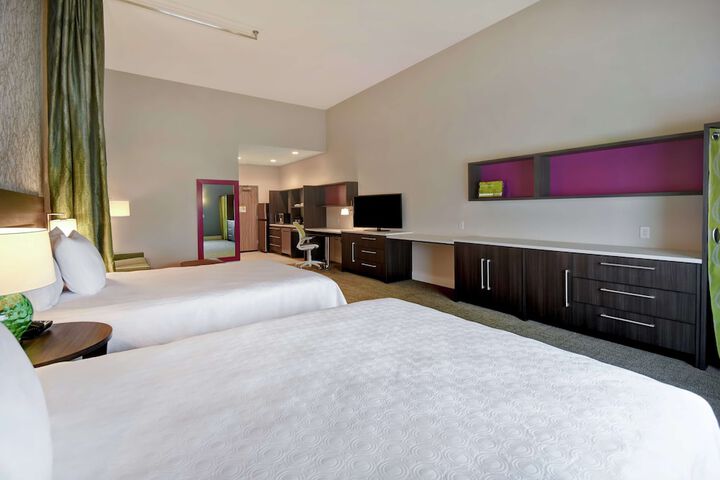 Room 16 of 47