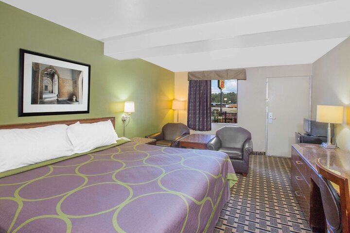 Room 15 of 20