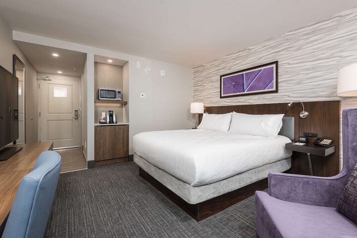 Room 15 of 64