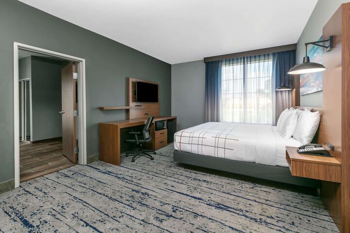 Room 12 of 31