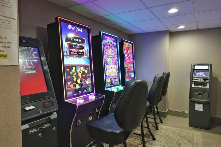 Country Inn & Suites by Radisson Sparta, WI