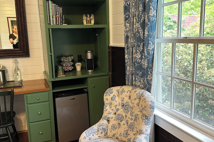 Room 62 of 95