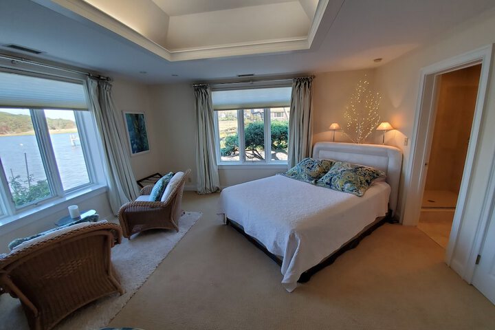 Room 9 of 24