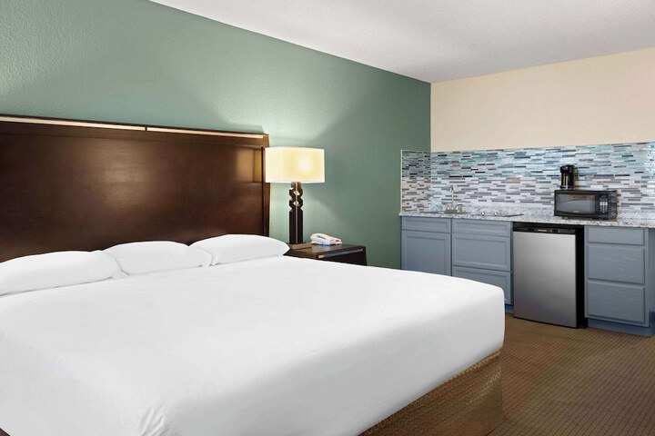 Travelodge by Wyndham Gaylord