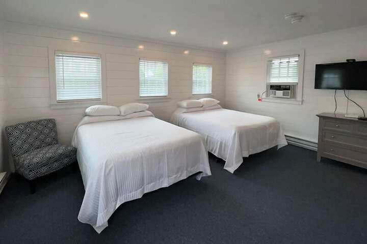 Room 46 of 127