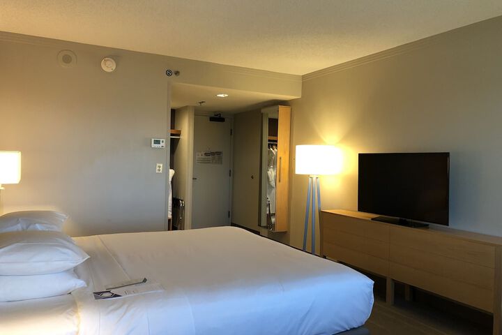 Room 25 of 54